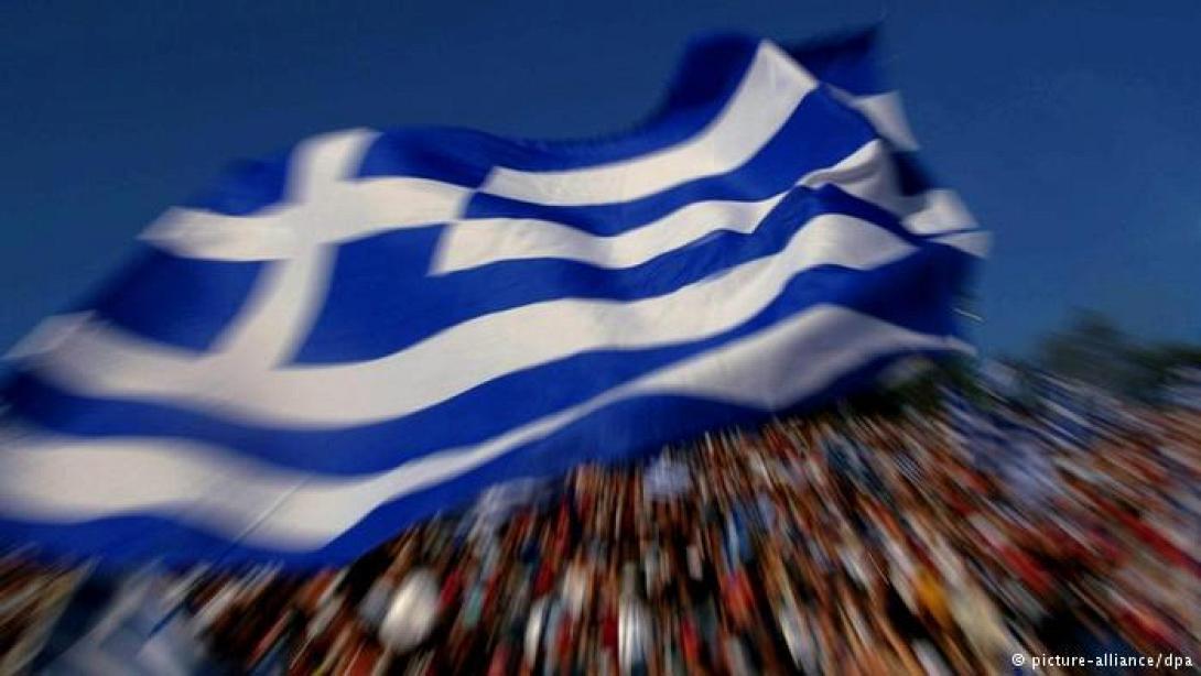 Deutsche Welle: Η Ελλάδα βάζει τα γυαλιά στη Γερμανία