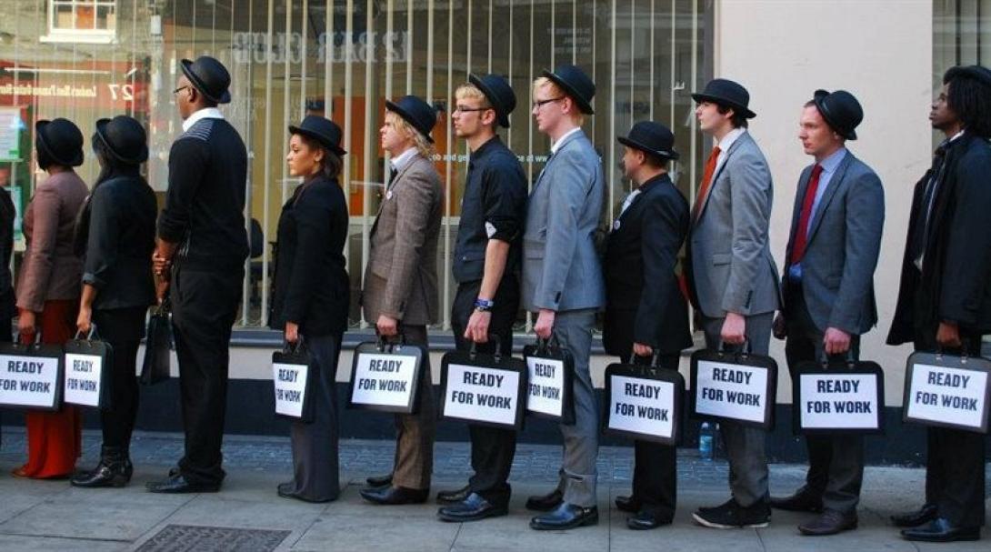 Έκθεση - σοκ: 5,6 εκατ. θέσεις εργασίας έχουν χαθεί στην Ε.Ε