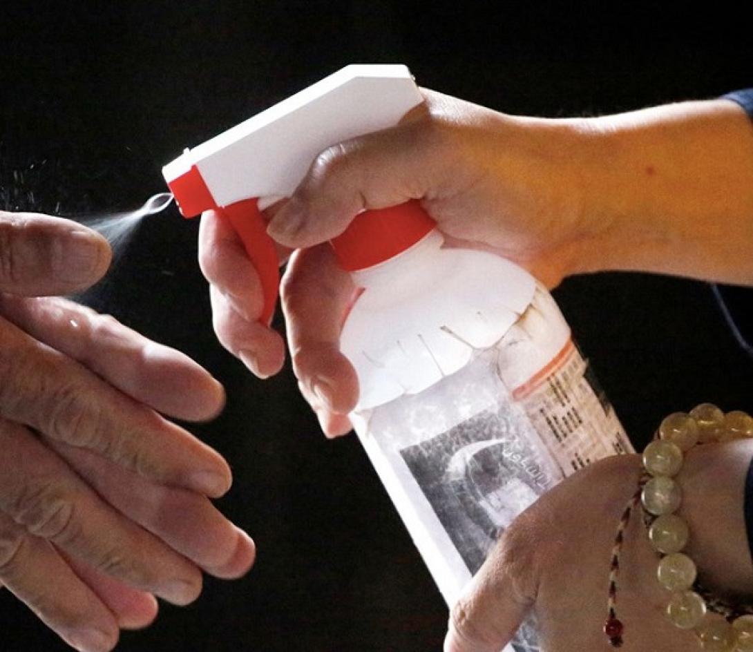 σπρέι απολυμανση