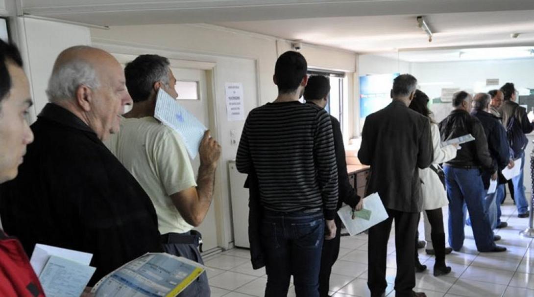 «Φρένο» στις ρυθμίσεις χρεών λόγω των εκλογών