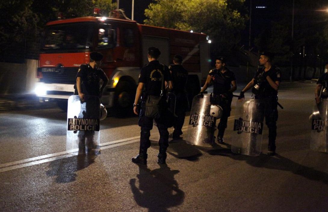 τηνος ματ επεισοδια