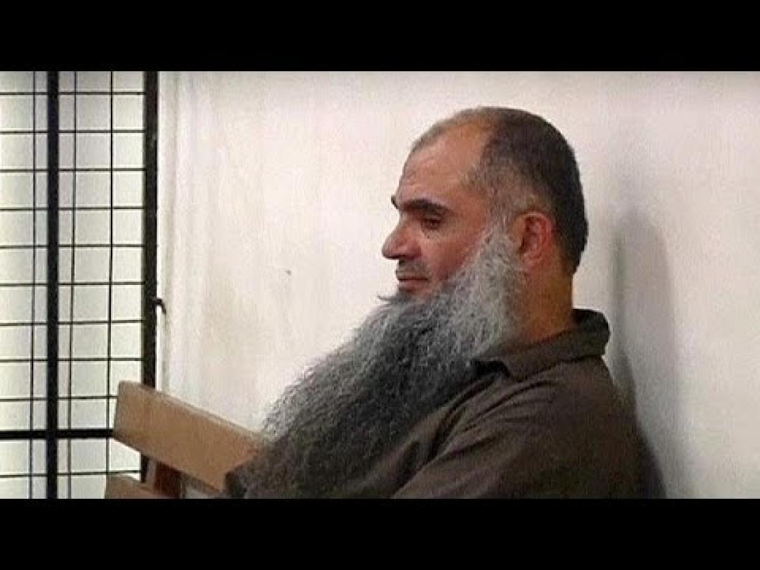 Η Ιορδανία αθώωσε τον ριζοσπάστη ισλαμιστή ιερωμένο Αμπού Κατάντα