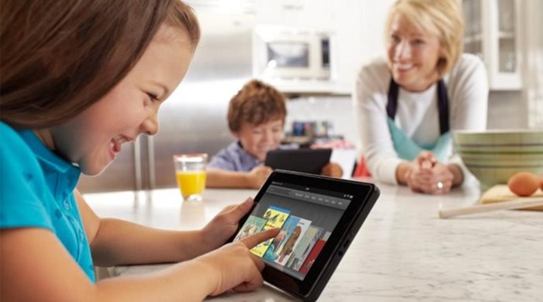 τάμπλετ παιδί