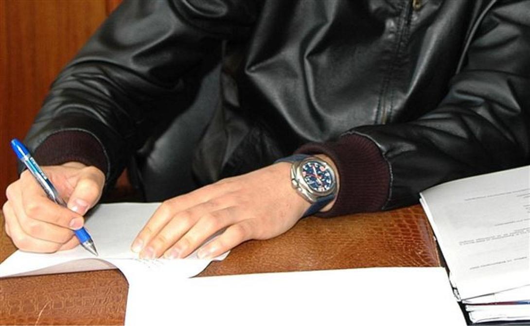 Σε αποχή από συμβόλαια ακινήτων προχωρούν οι συμβολαιογράφοι