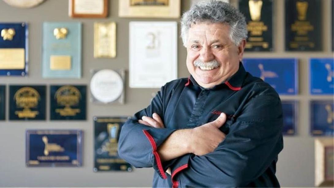 λευτερης λαζαρου