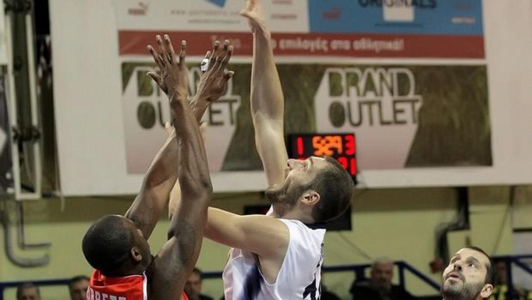 Επιτέλους νίκη για τον ΑΓΟΡ