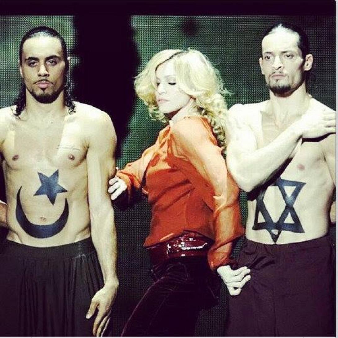 Η βασίλισσα της pop Madonna παίρνει θέση κατά του ρατσισμού!