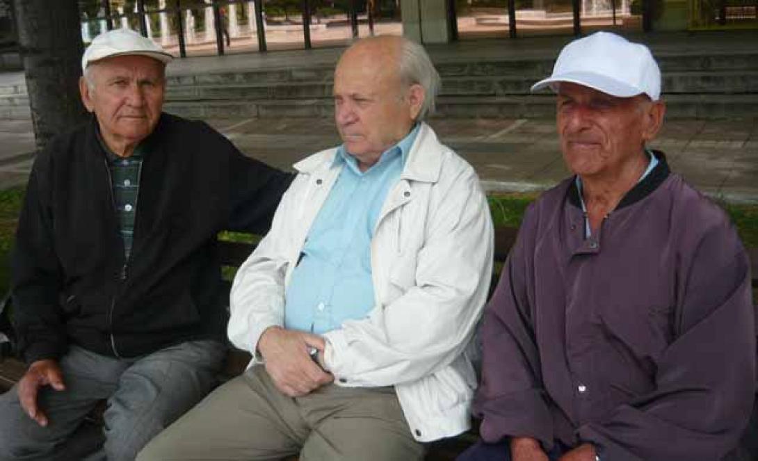 συντάξεις,συνταξιούχοι