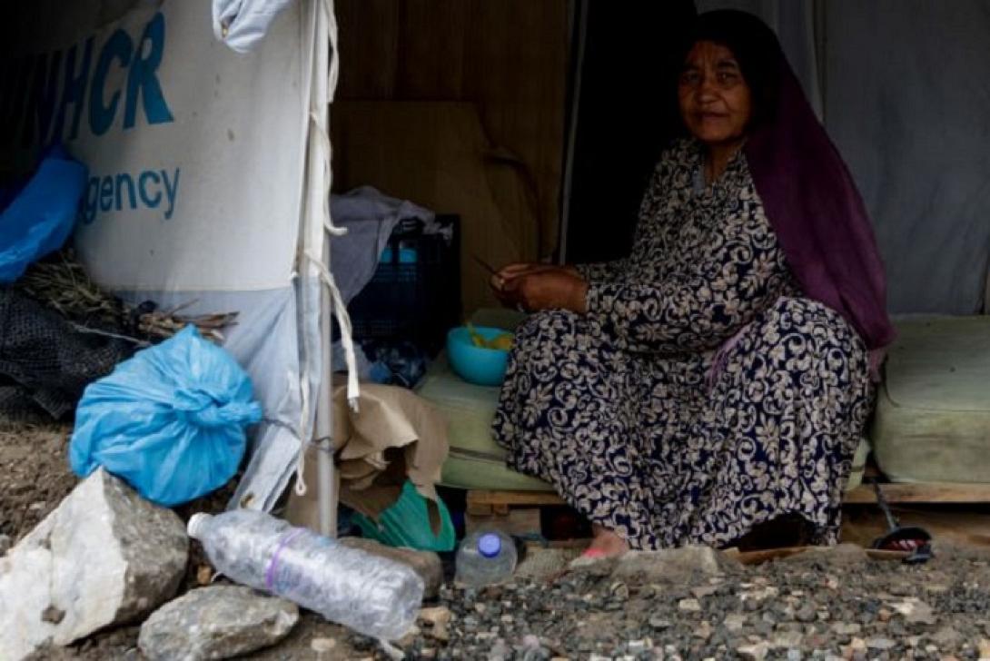 καταυλισμός Μόρια.jpg