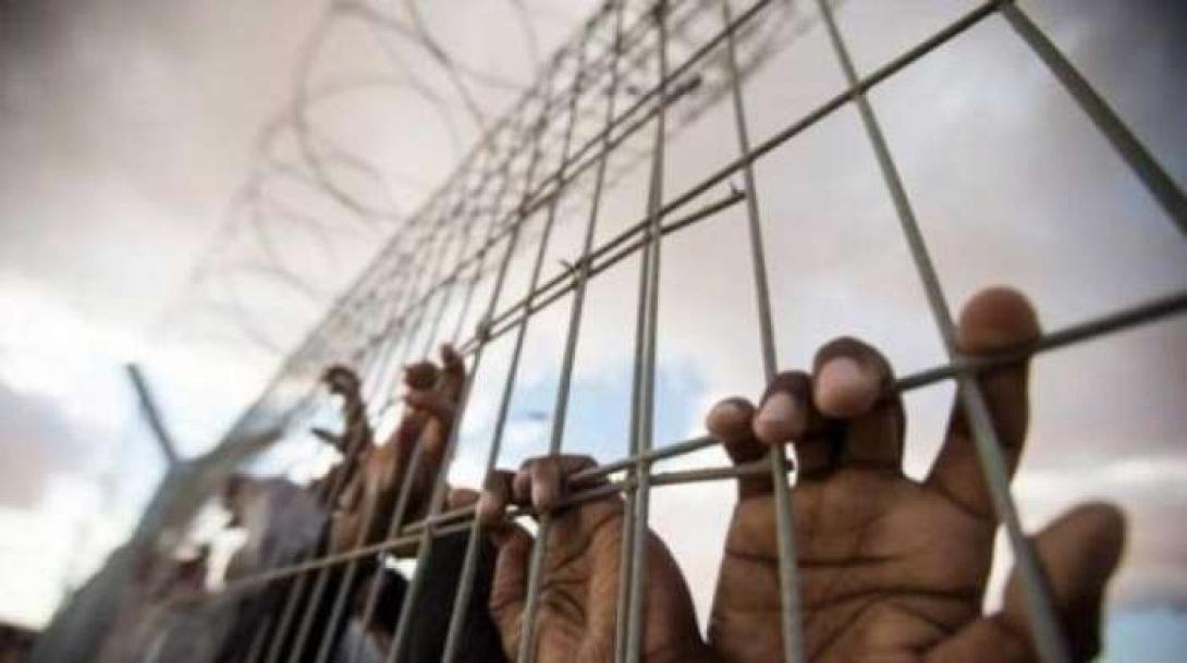 προσφυγες,χερια