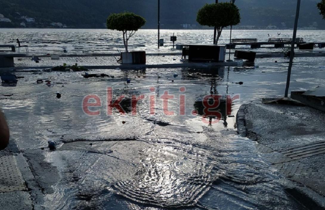 Η θάλασσα βγήκε στην ακτή