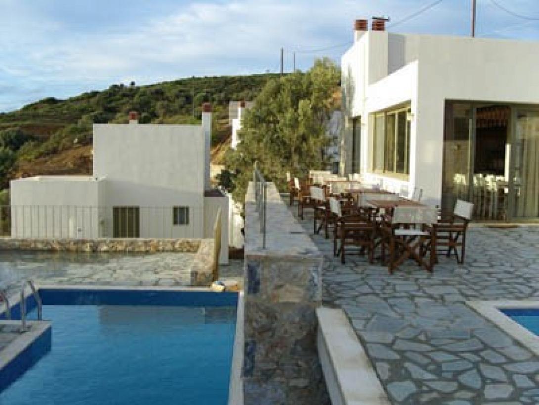 Με τροποποιήσεις το νομοσχέδιο για τον τουρισμό στη Βουλή