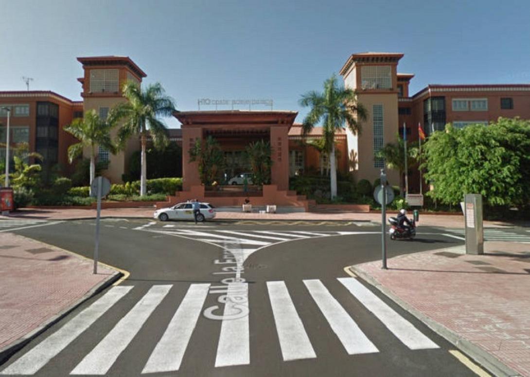 ξενοδοχειο καναρια νησια-καραντινα