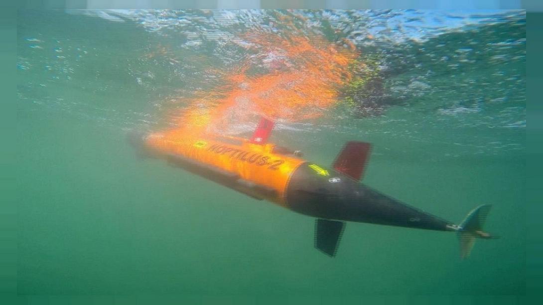 Χαρτογραφούν το βυθό