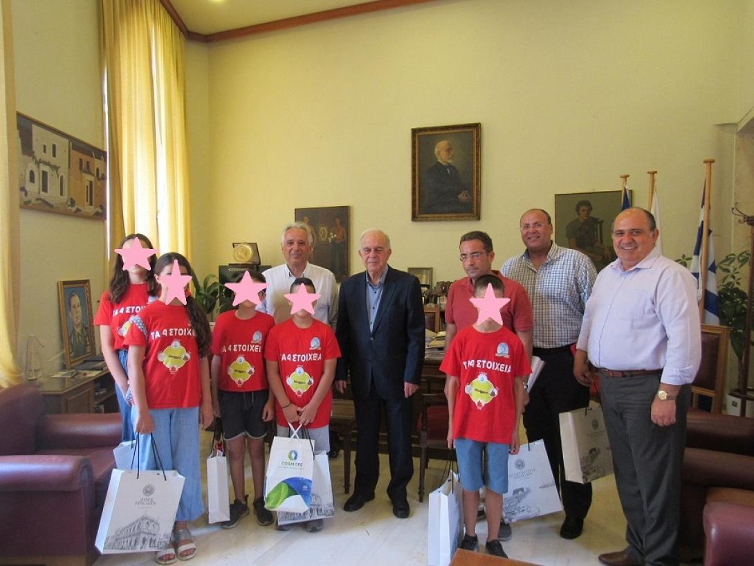 Συνάντηση Λαμπρινού με μαθητές του 12ου Δημοτικού σχολείου