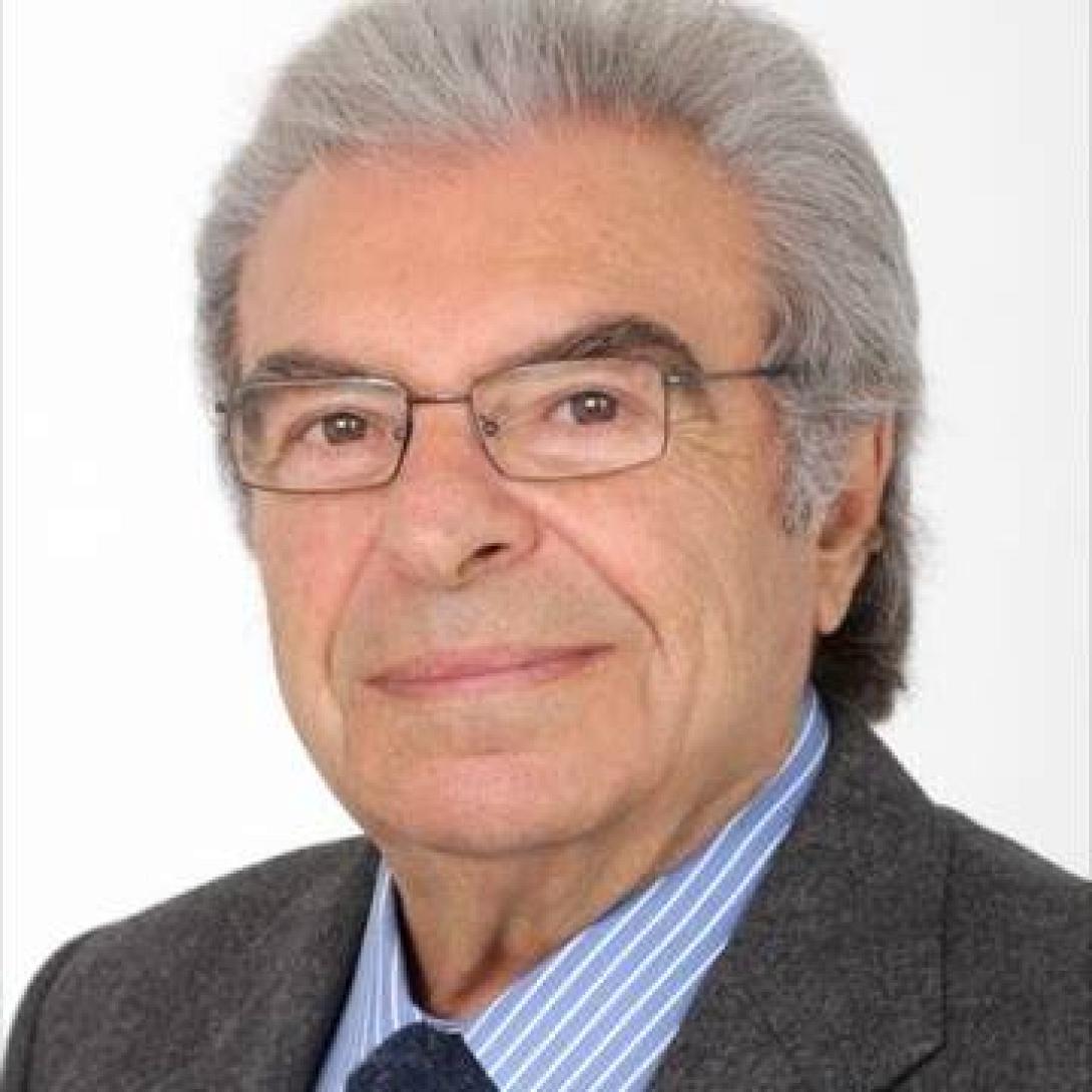 δημήτρης καδιανάκης