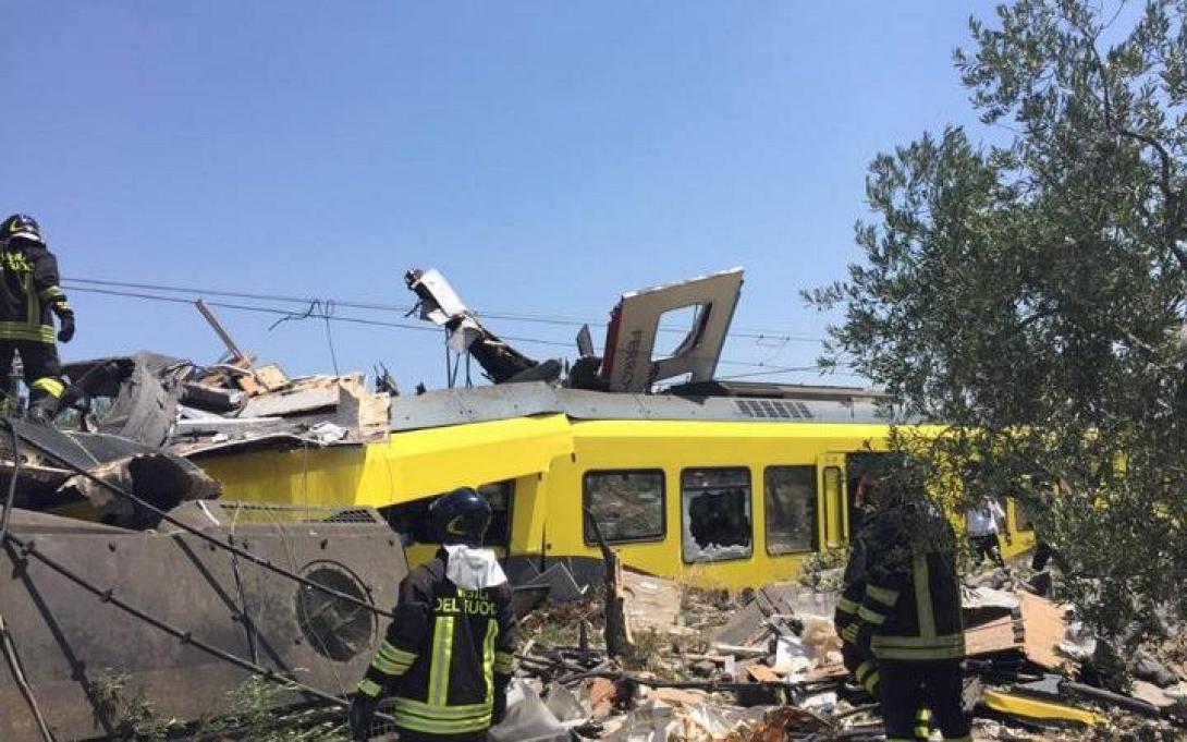 italy train crash