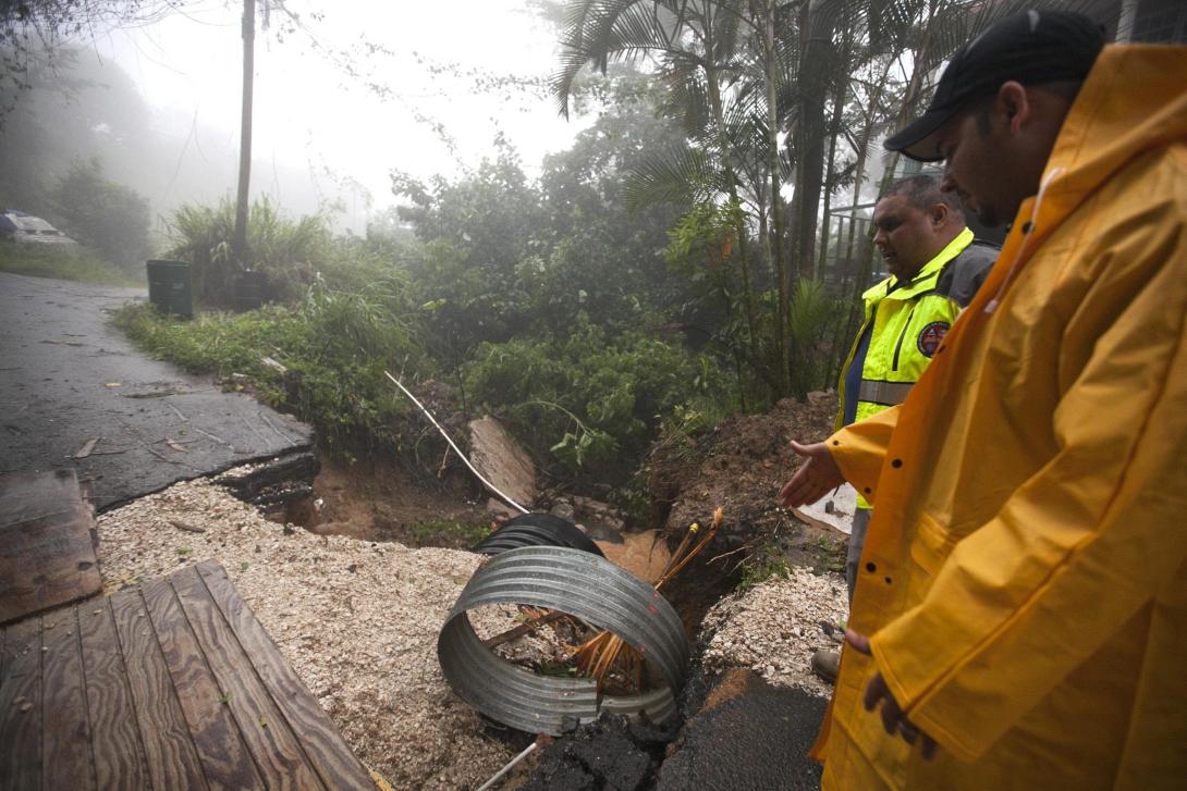 ΗΠΑ: Σε τυφώνα αναβαθμίστηκε η τροπική καταιγίδα Μπέρτα 