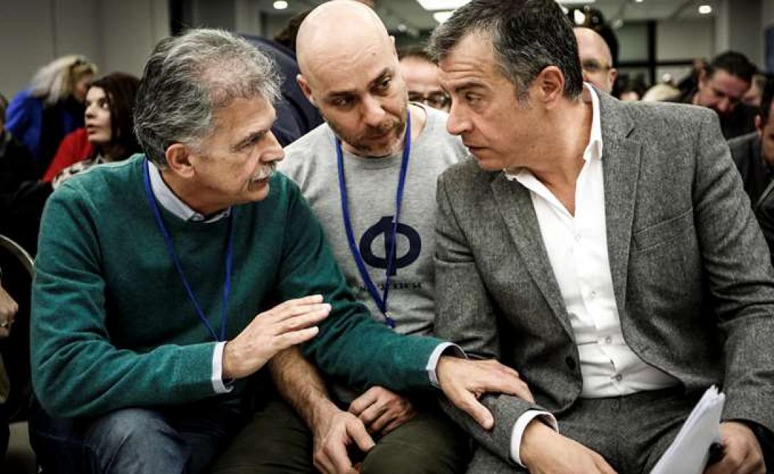 θεοδωρακης δανελλης.jpg