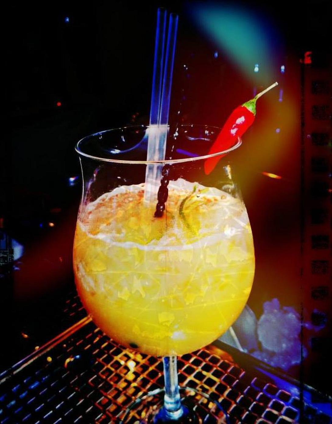 Οινοθήκη: Coctail &amp; Wine Bar στο Ρέθυμνο 