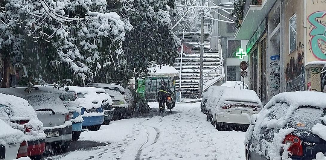 delivery χιόνια