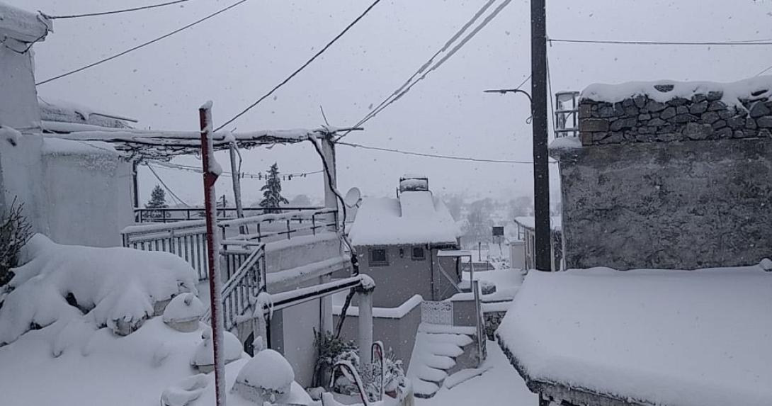 Σα βγαλμένο από παραμύθι το Καμινάκι Οροπεδίου Λασιθίου