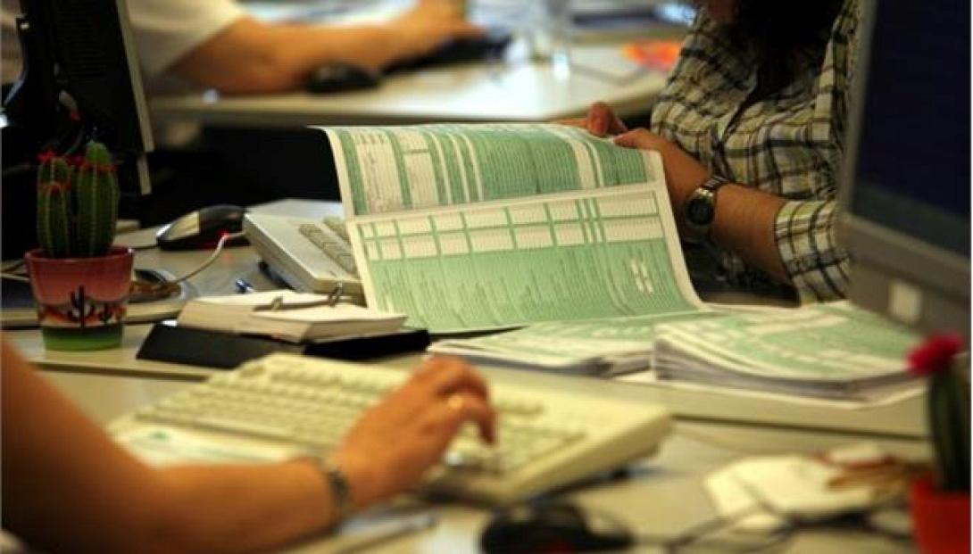 ΥΠΟΙΚ: Νέες οδηγίες για την υποβολή του Ε9 