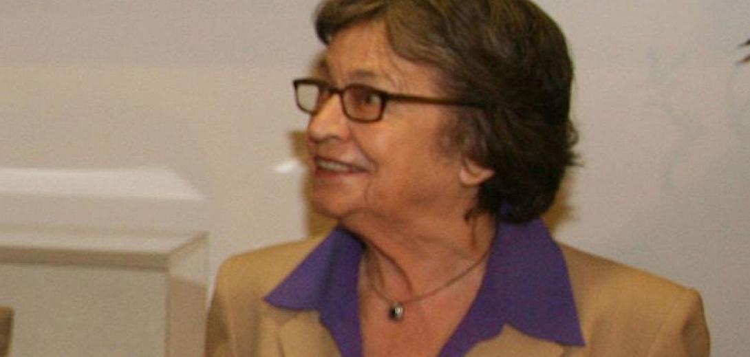 Ελένη Κιούμπιτ