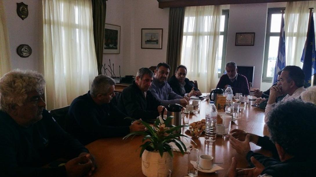 συναντηση λιμανι