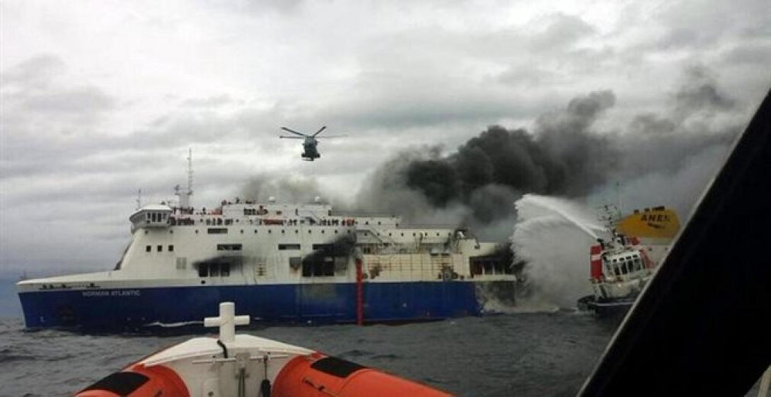 Επιθέσεις από καρχαρίες δέχθηκαν τα θύματα του Norman Atlantic;