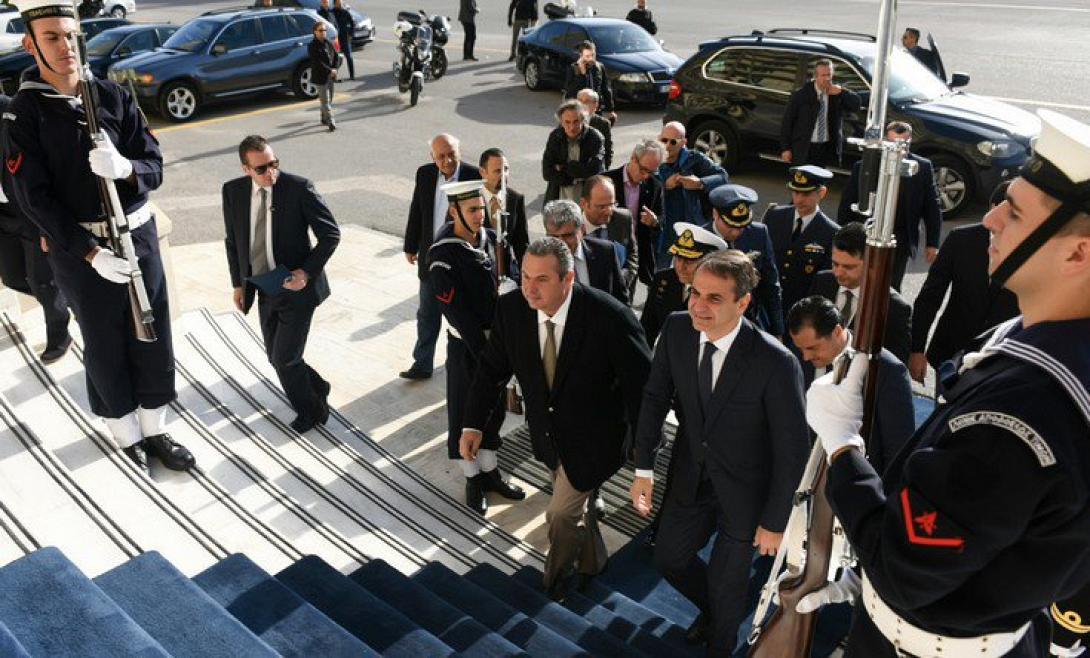 καμμένος μητσοτάκης 