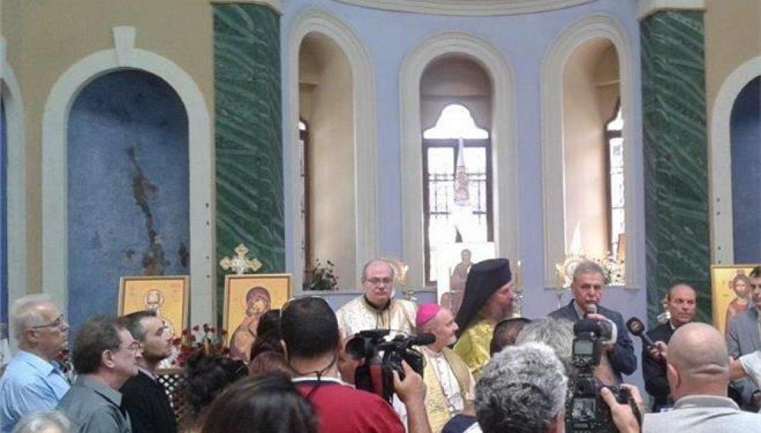 Ήχησαν και πάλι οι καμπάνες στον ναό του Αγίου Βουκόλου στη Σμύρνη