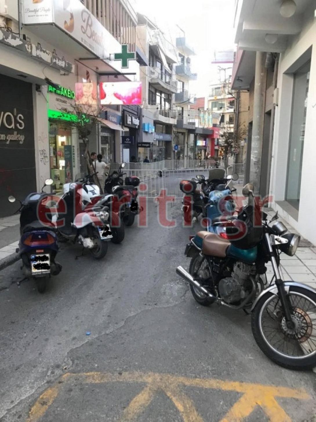 Πάρκινγκ μηχανών η μικρή Έβανς