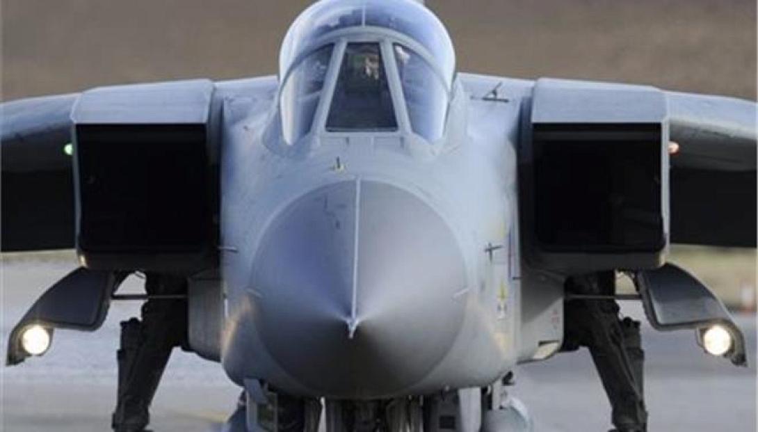 'Αρχισαν οι αεροπορικές επιδρομές της Βρετανίας εναντίον των τζιχαντιστών στο Ιράκ