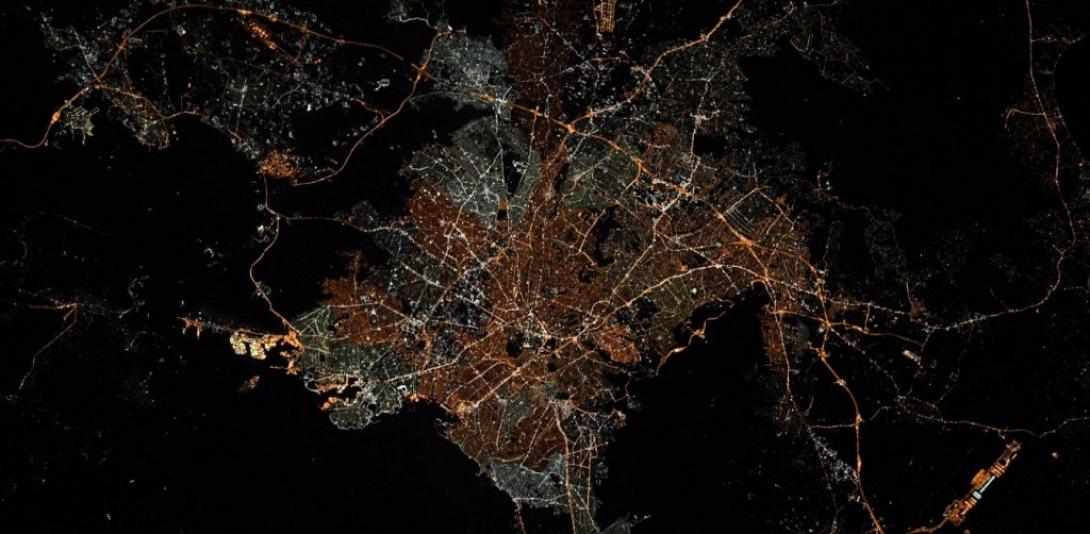 αθηνα απο το διαστημα