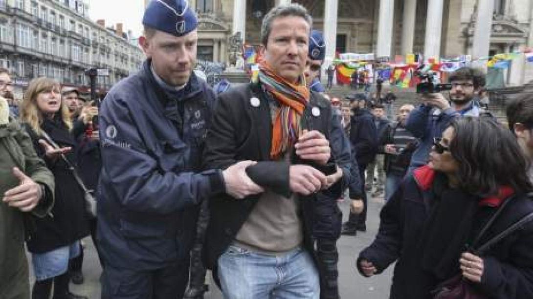 συλληψεις,βρυξελλες