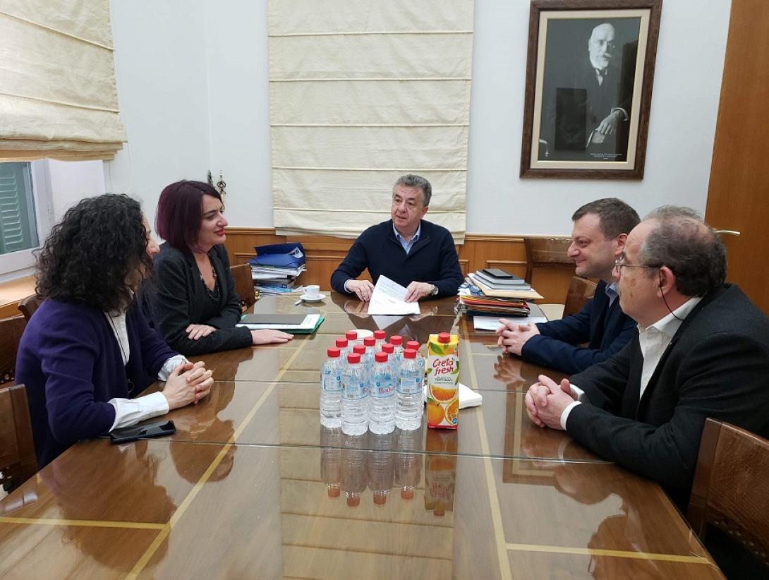 Από την υπογραφή της συμφωνίας