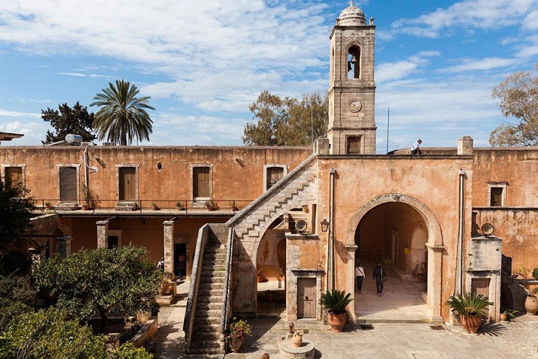  Ι. Μ. Αγίας Τριάδας Τσαγκαρόλων