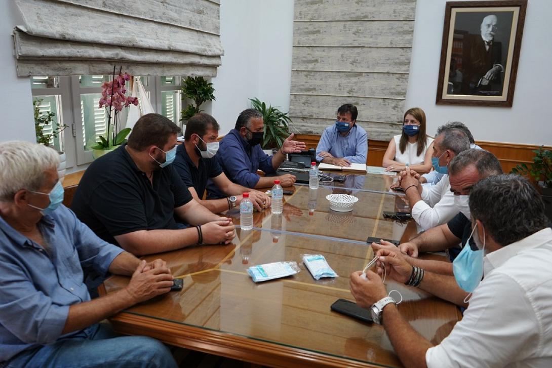 Από τη σύσκεψη στην Περιφέρεια Κρήτης