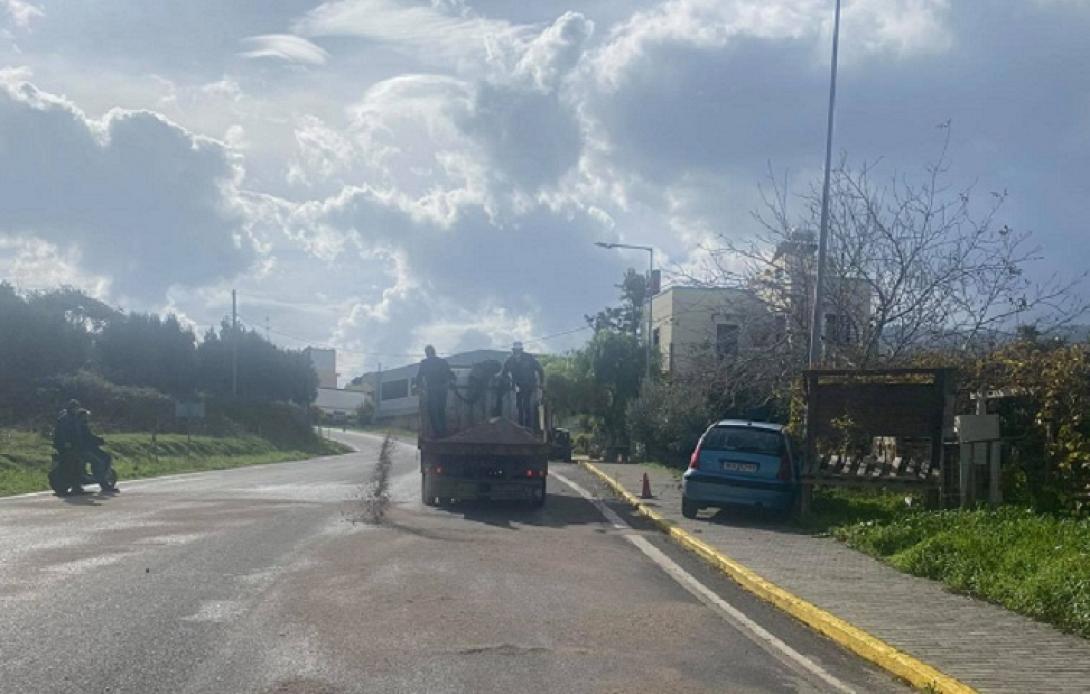 Προσοχή στο δρόμο από Τύλισο έως τη διακλάδωση Μονής 