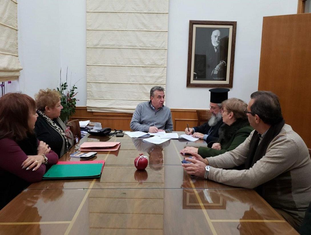 Από την υπογραφή της σύμβασης