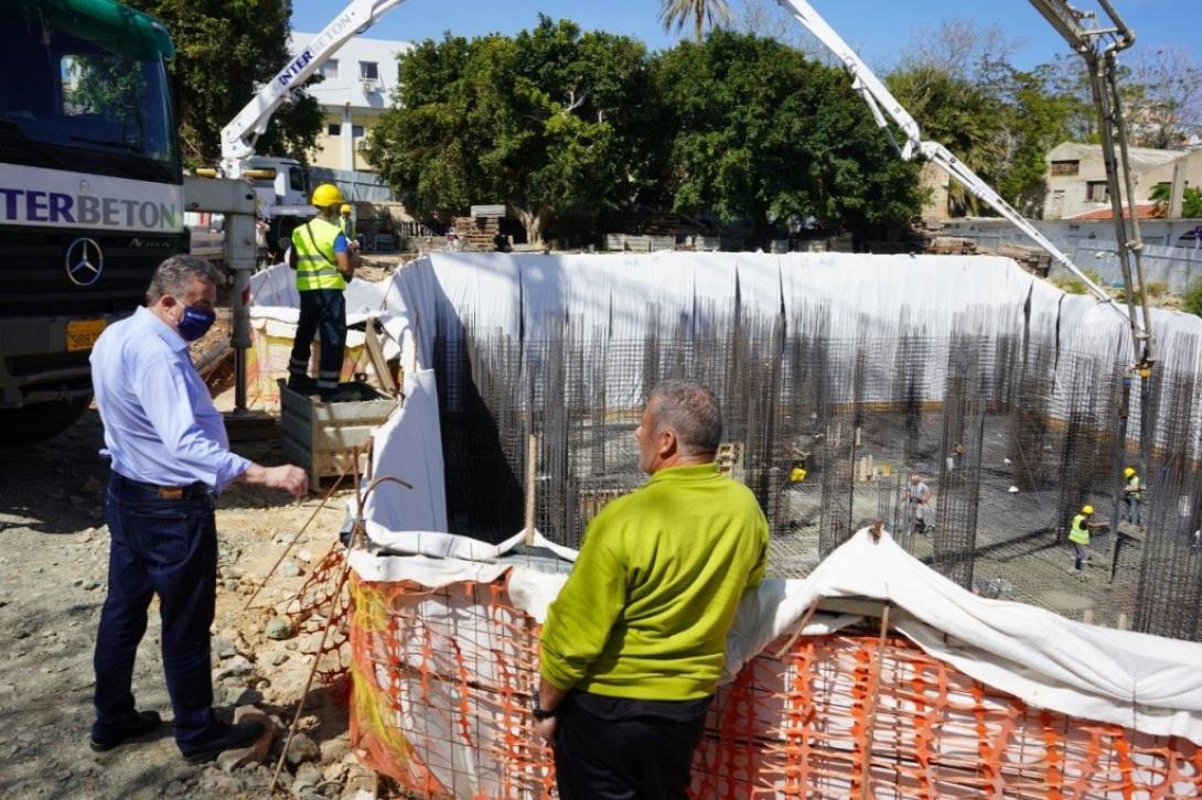Επίσκεψη Αρναουτάκη στο έργο