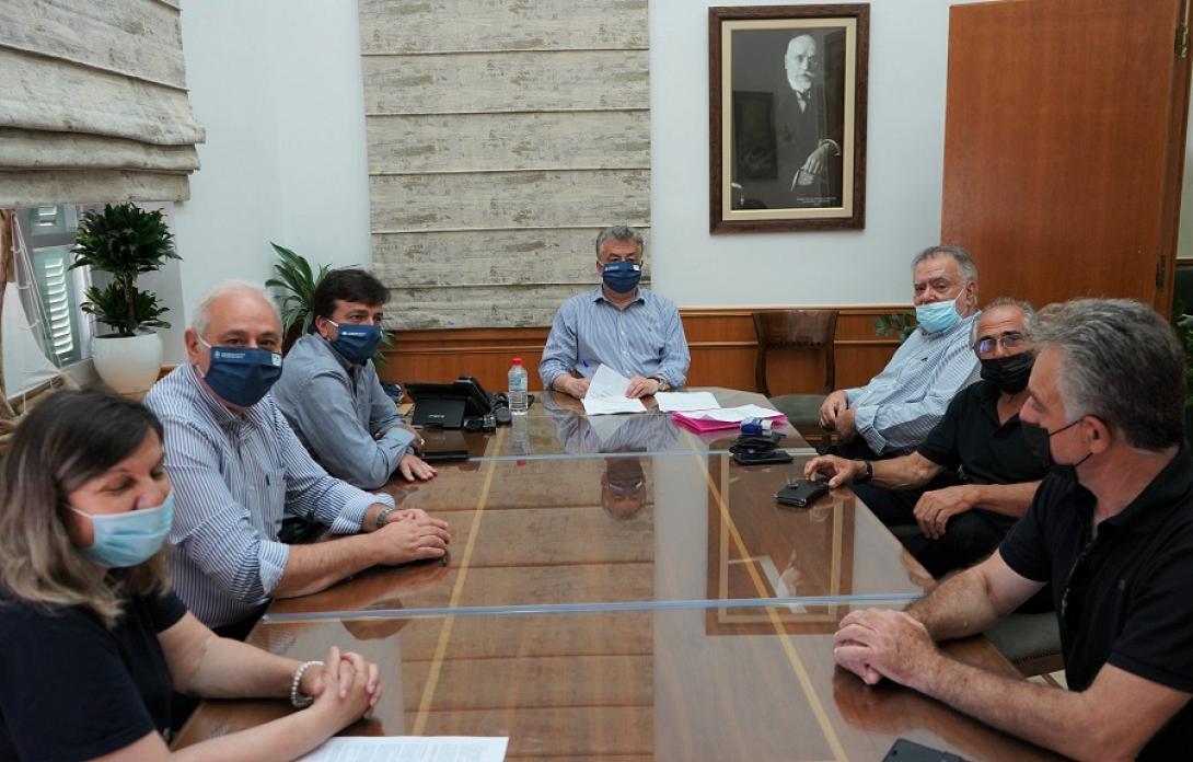 υπογραφη συμβασης