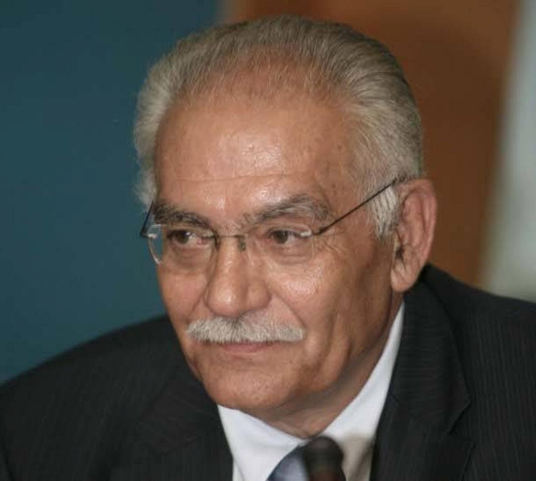 1skoulakis-thumb-large.jpg