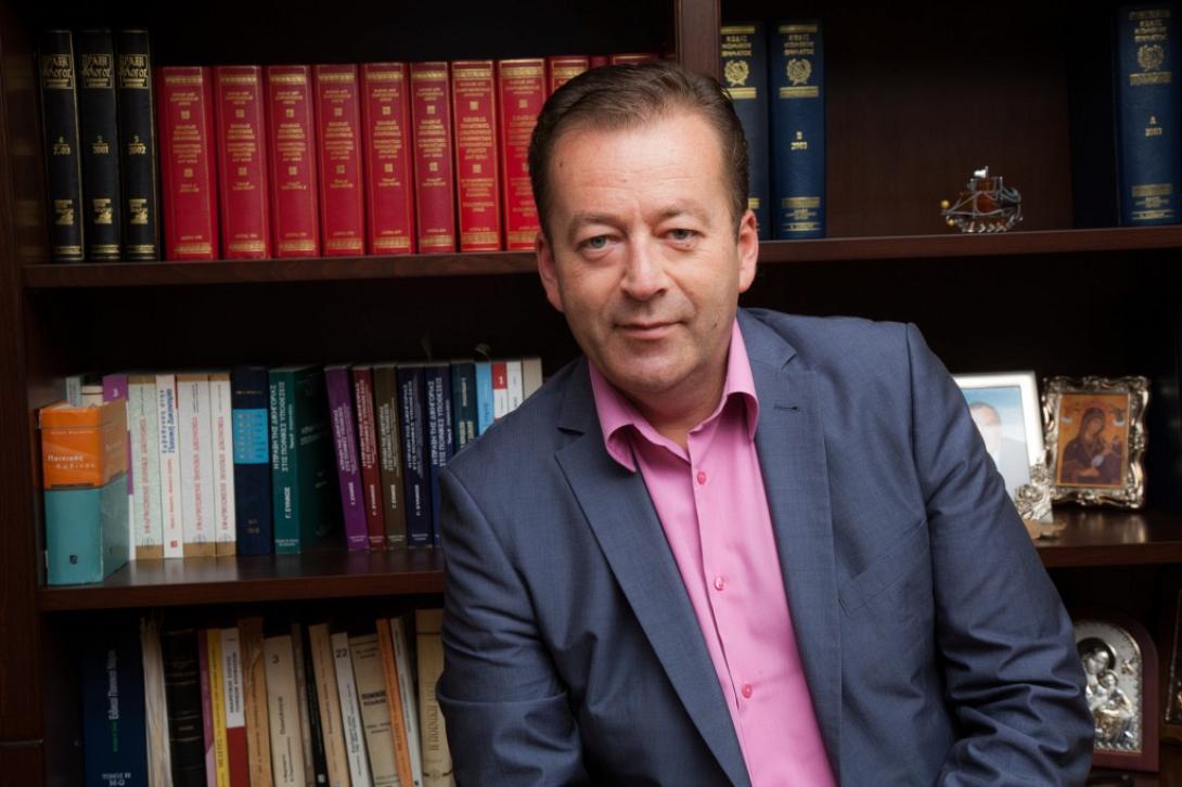 βασίλης κόκκαλης