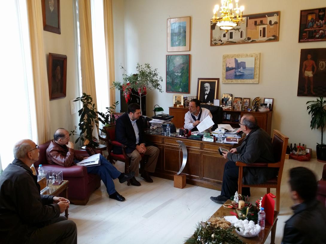 Συνεργασία για την αντιμετώπιση προβλημάτων