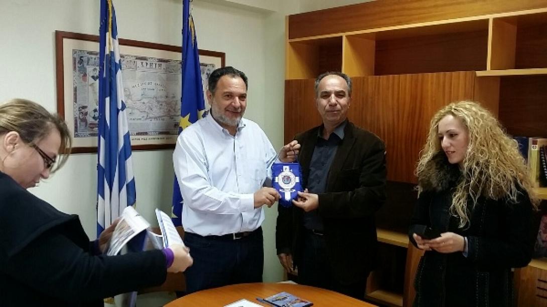 Συνάντηση Δημάρχου Ηρακλείου με αντιπροσωπεία της Διεθνούς Ένωσης Αστυνομικών