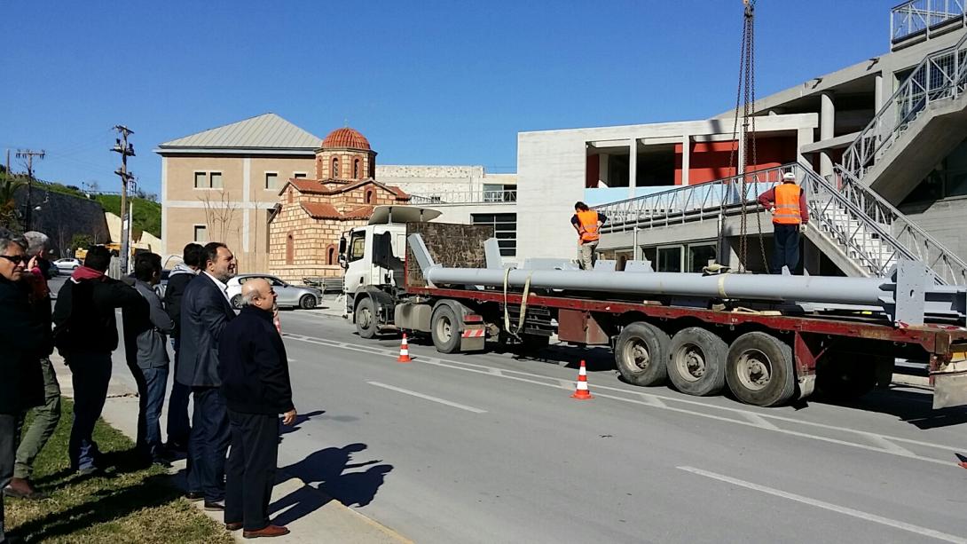 'Εφτασε στο ΠΣΚΗ το στέγαστρο