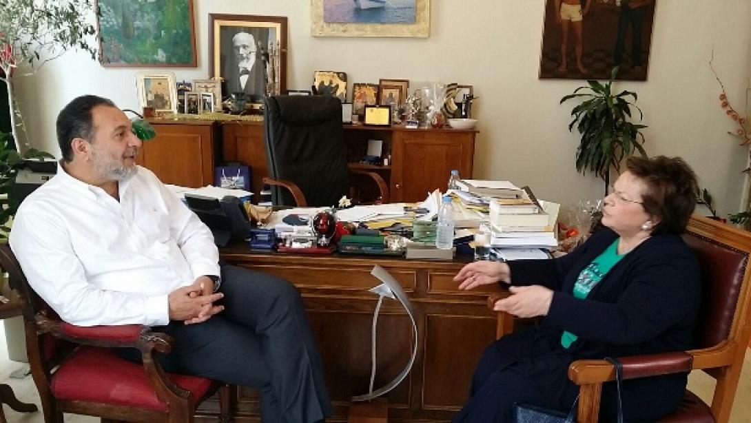 Συνάντηση Δημάρχου Ηρακλείου με την Ευρωβουλευτή Ν.Τζαβέλα
