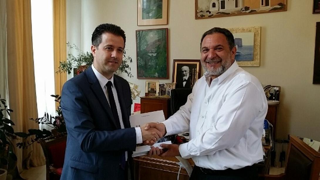 Στο Δήμαρχο Ηρακλείου ο υπ.Ευρωβουλευτής της ΝΔ Γρηγόρης Τάσσιος